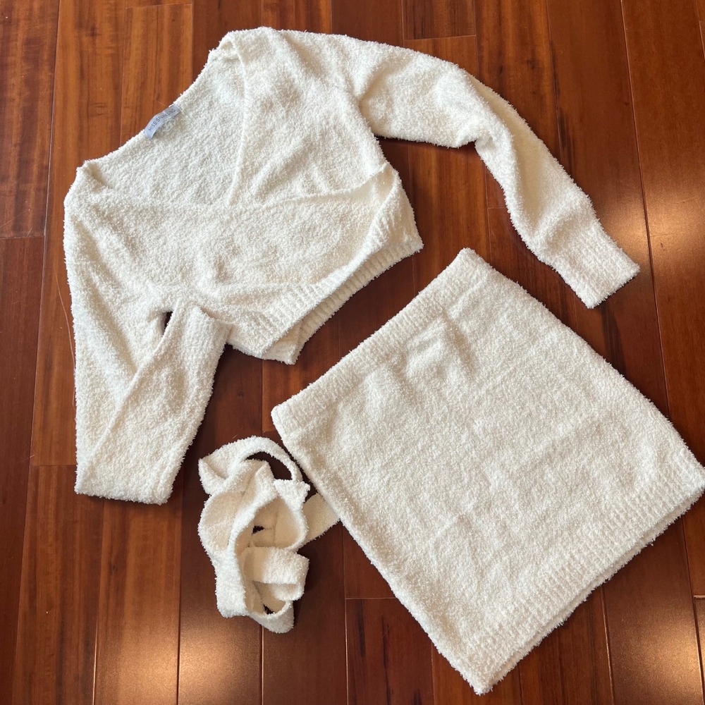 Knit Set White Fuzzy Popcorn Sweater Crop Top Mini Skirt Miss Sparkling New S
